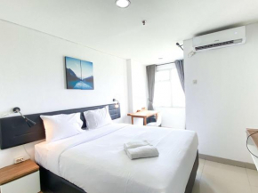 Warm and Comfy Studio at Enviro Apartment By Travelio